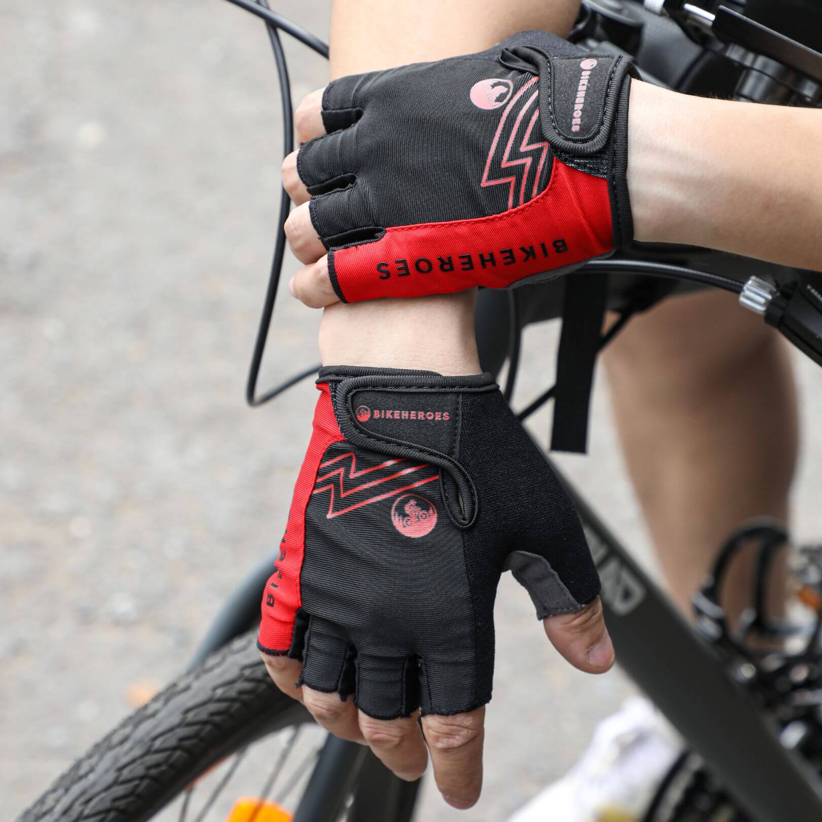 absatzloser bike handschuh BikeHeroes® Grip Pro Radhandschuhe